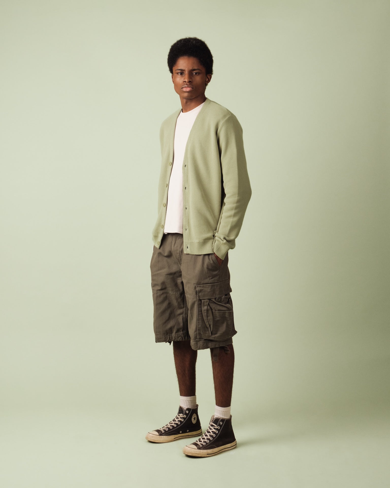 Produit Cardigan Agop confectionné par la marque Parisienne Nitto Knitwear.